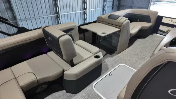 2027 Barletta Cabrio 22U-55