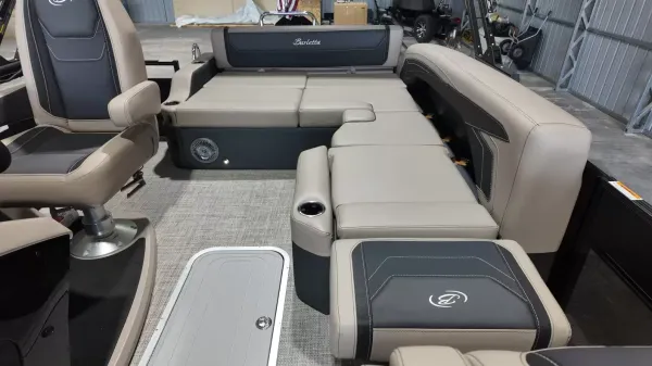 2027 Barletta Cabrio 22U-56
