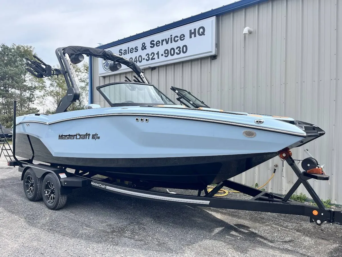 dummy-boat-img