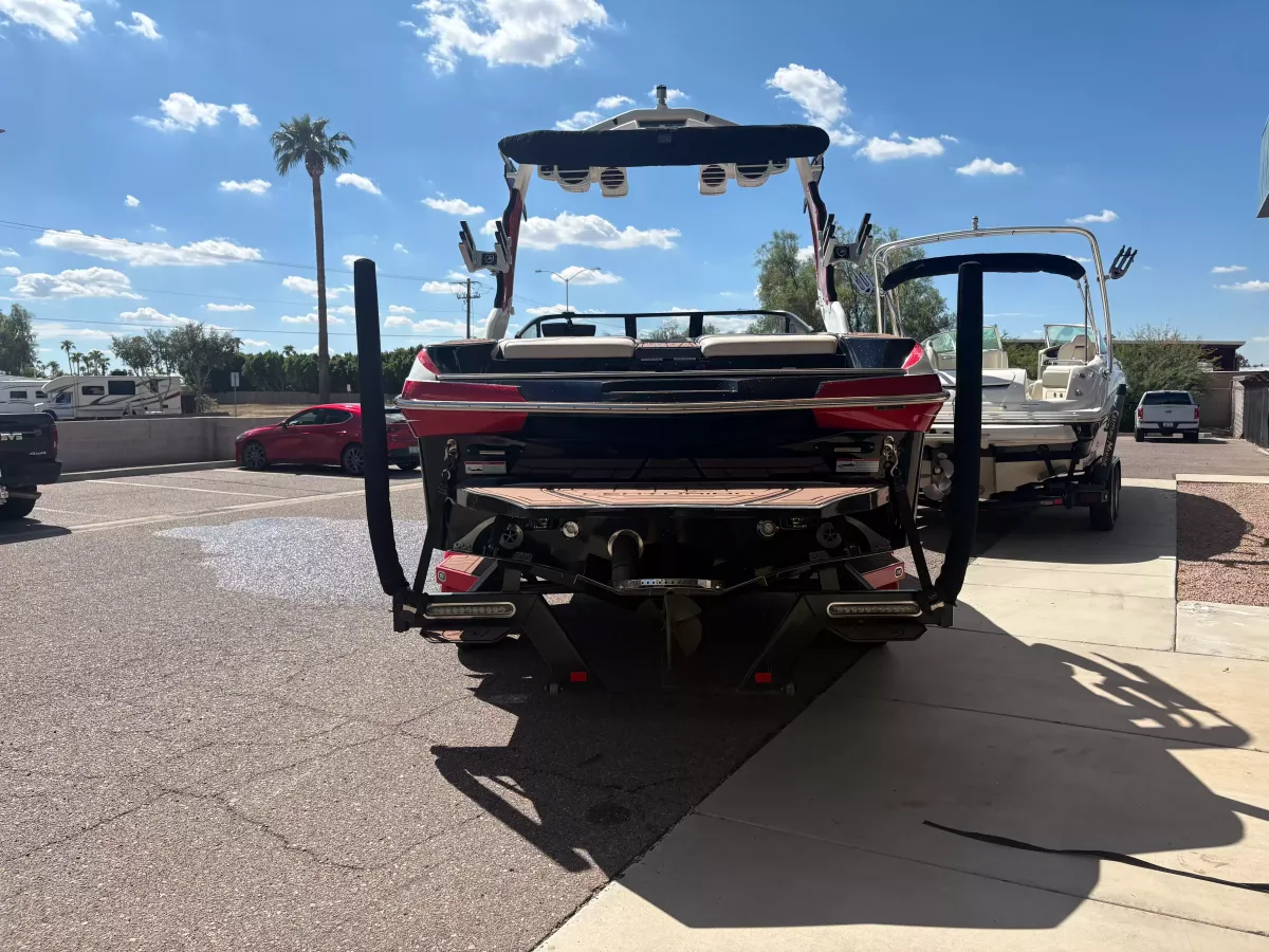 dummy-boat-img