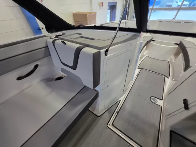 Boat Thumbnail 13