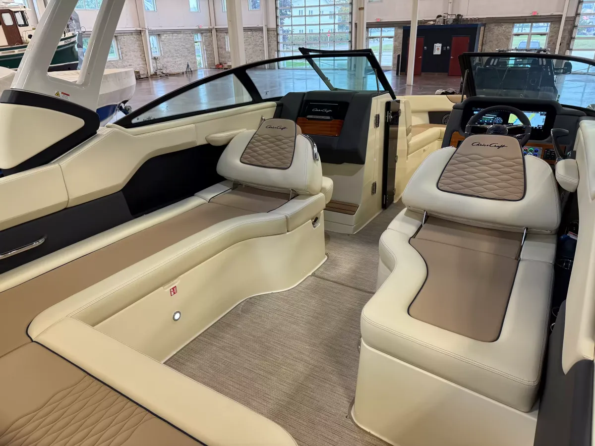 dummy-boat-img