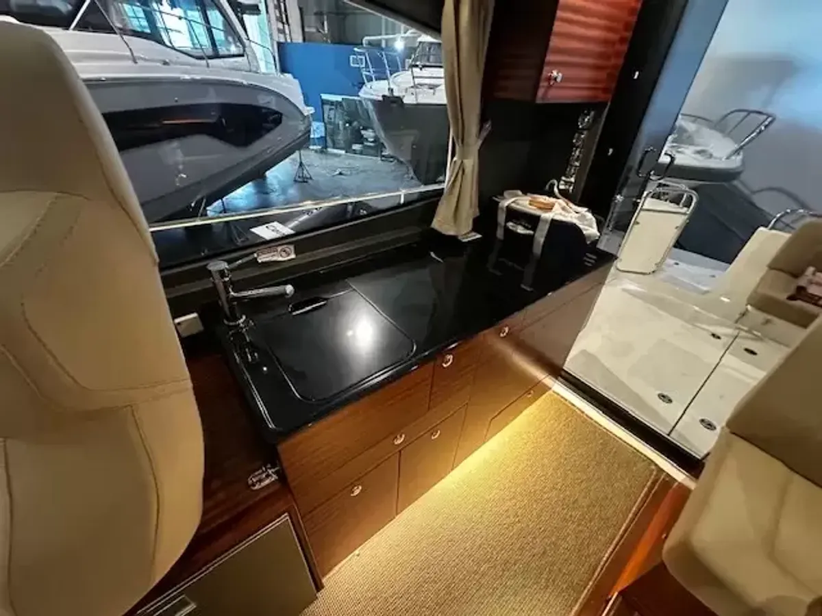 dummy-boat-img