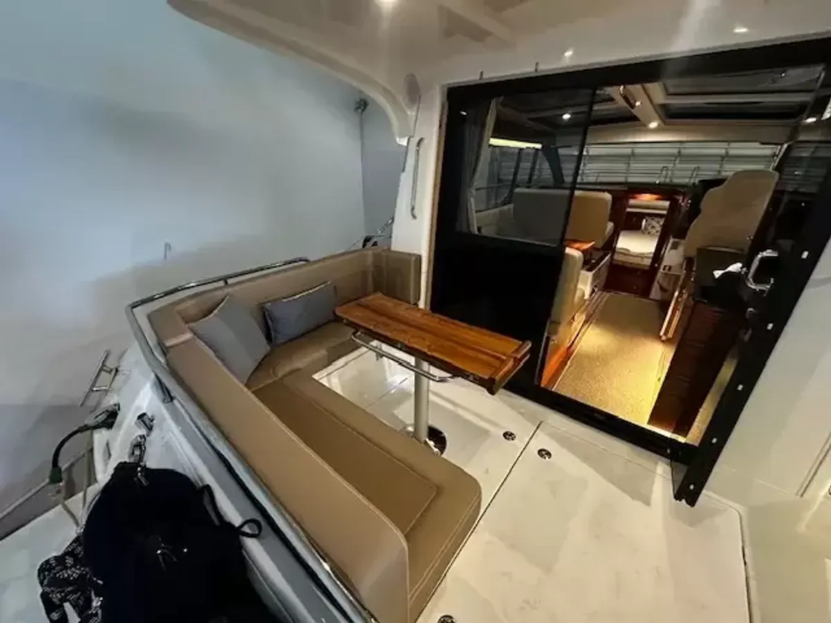 dummy-boat-img