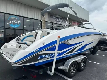 2020 Yamaha 242X-3