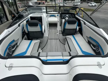 2020 Yamaha 242X-6