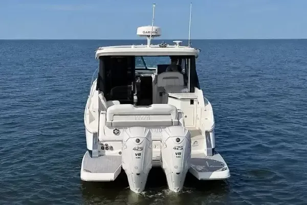 2023 Regal 36 XO detail image 4