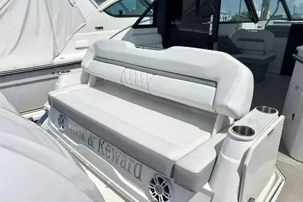 2023 Regal 36 XO detail image 10