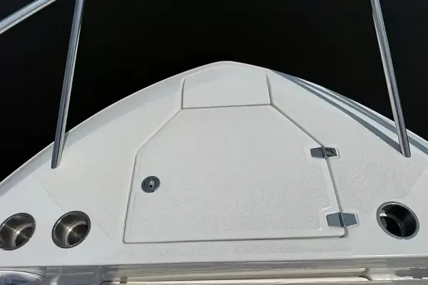 2023 Regal 36 XO detail image 45