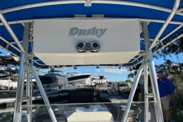 1993 Dusky 256 FC detail image 20