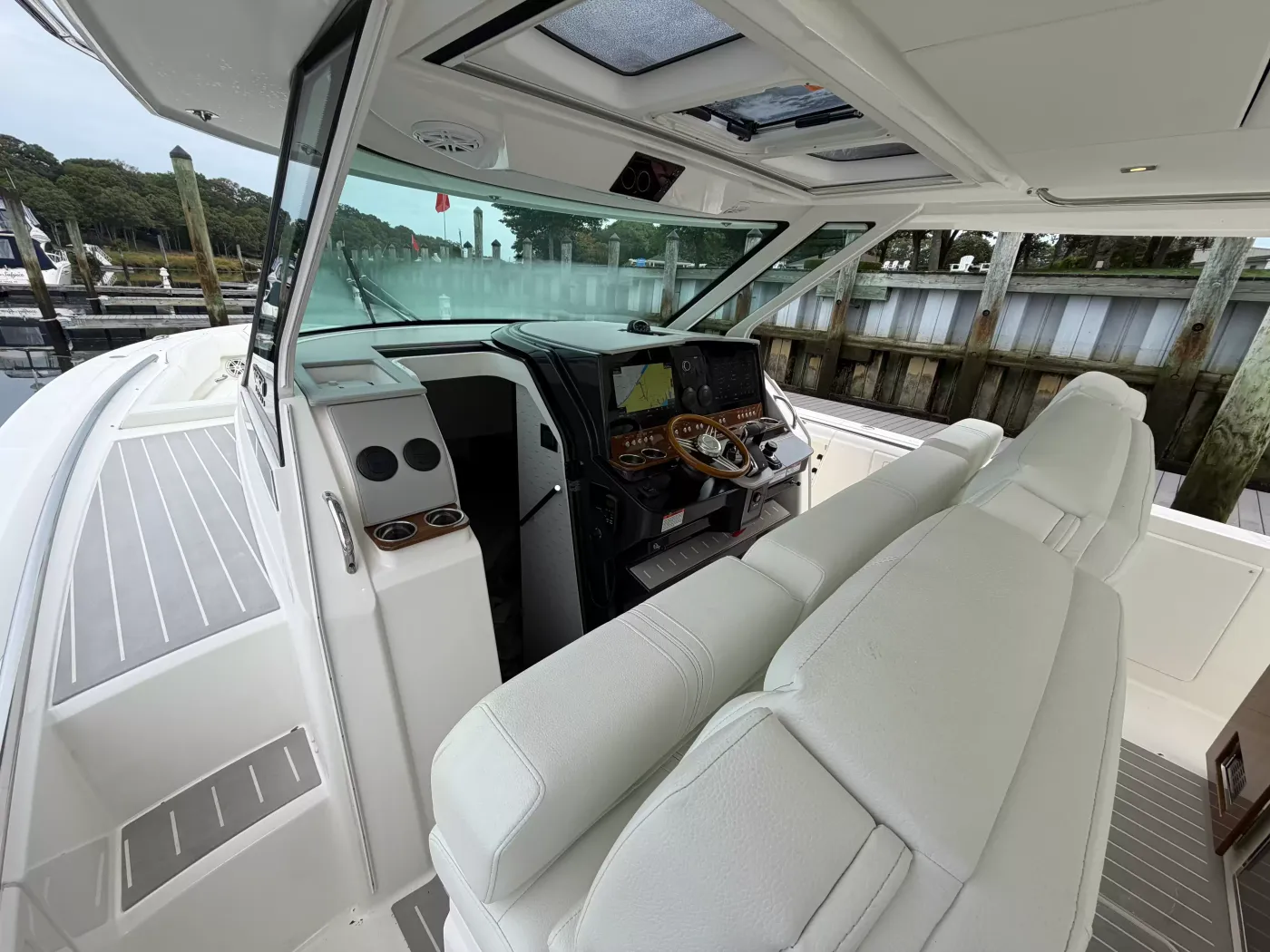 boat Image