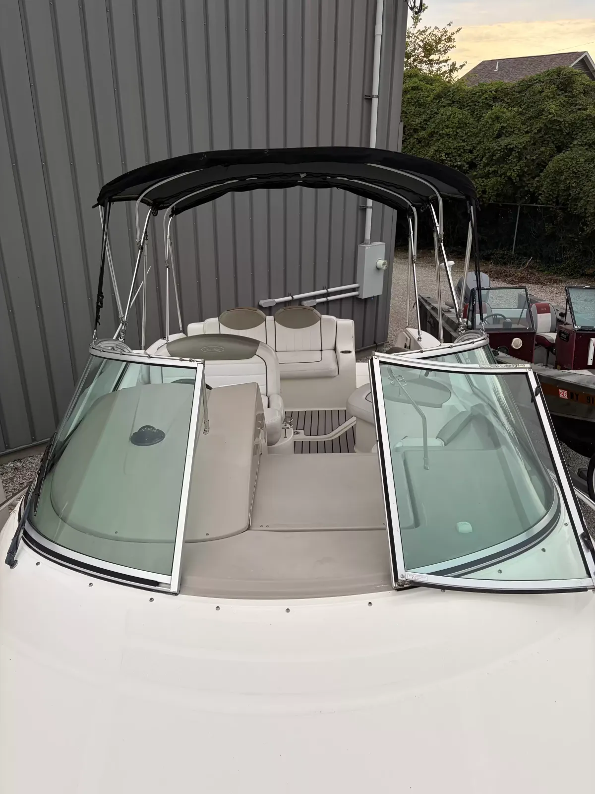 dummy-boat-img