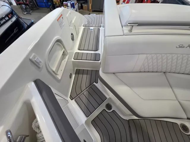 Boat Thumbnail 11