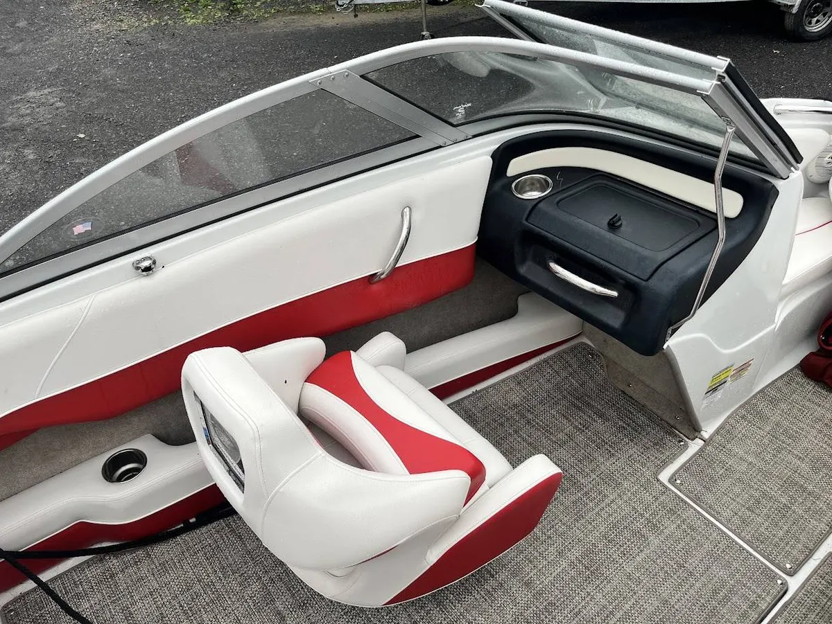 dummy-boat-img
