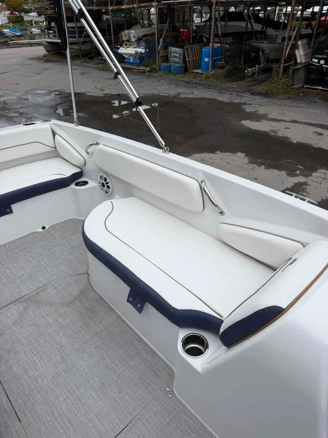 dummy-boat-img