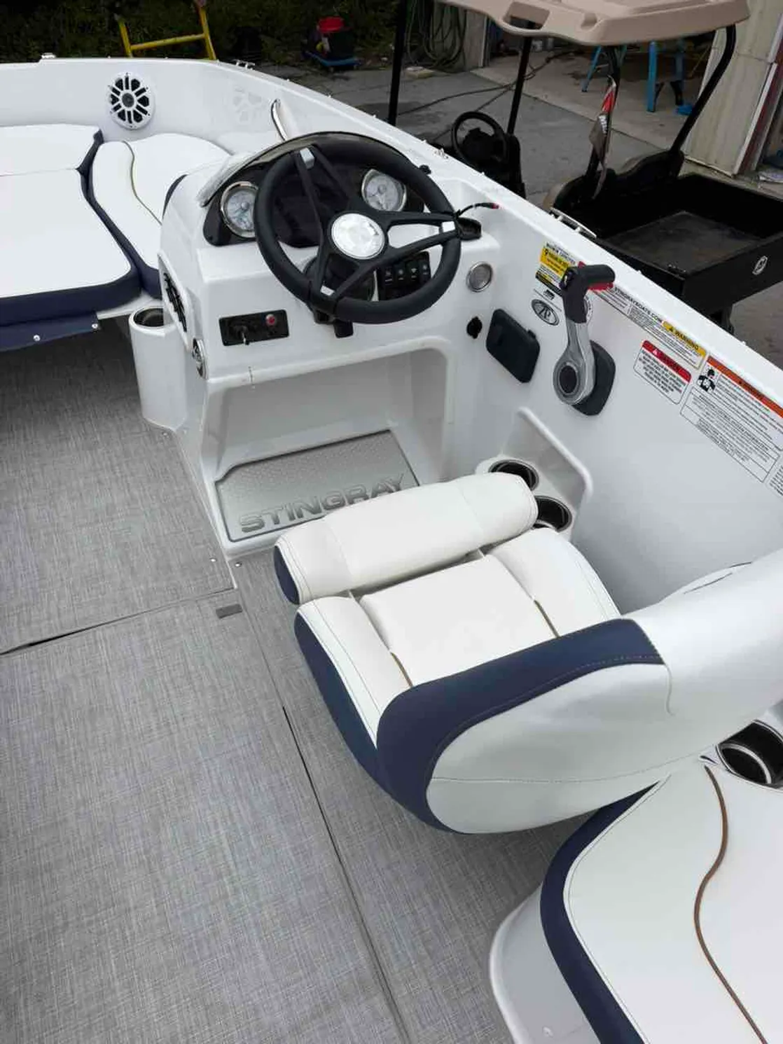 dummy-boat-img