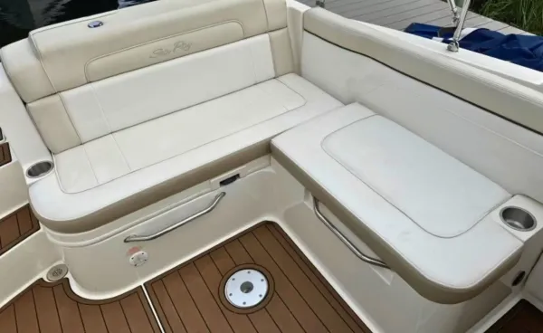 2013 Searay 260 SUNDECK detail image 15