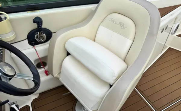 2013 Searay 260 SUNDECK detail image 23