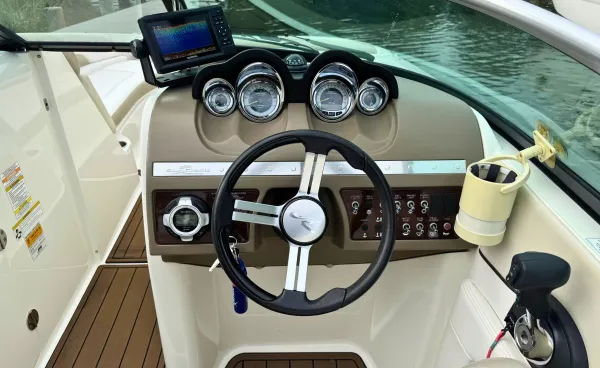 2013 Searay 260 SUNDECK detail image 25