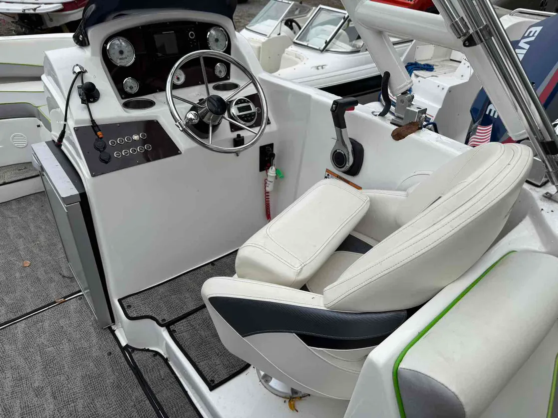 dummy-boat-img