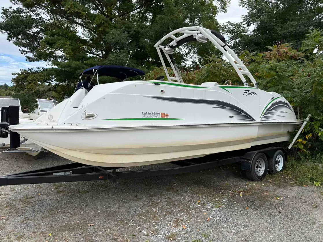 dummy-boat-img