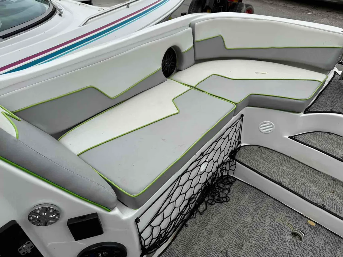 dummy-boat-img