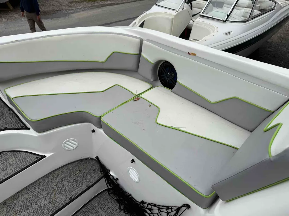 dummy-boat-img
