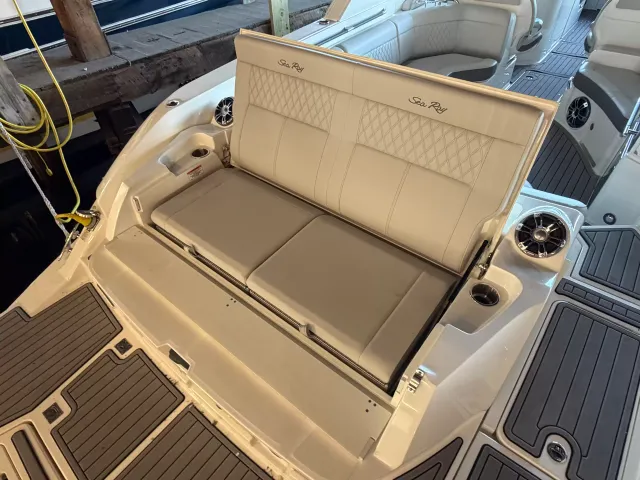 Boat Thumbnail 8