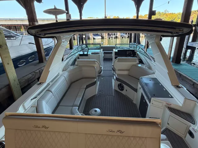 Boat Thumbnail 9