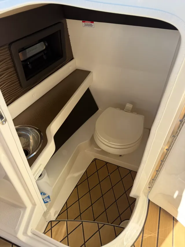 Boat Thumbnail 11