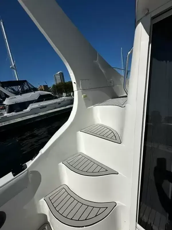 Carver 36 Mariner 2008-22