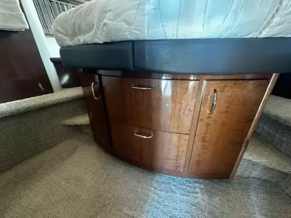 Carver 36 Mariner 2008-31