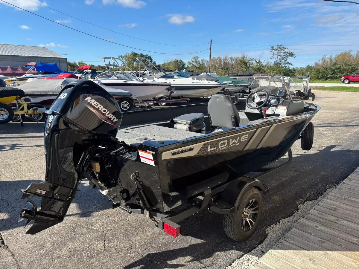 dummy-boat-img