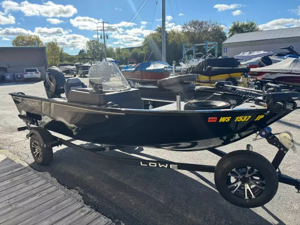 2023 Lowe FM1675SC-5