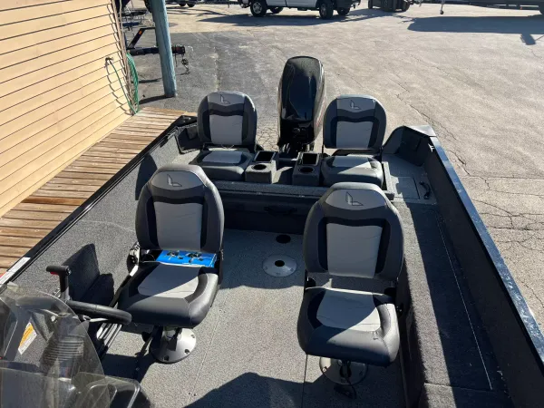 2023 Lowe FM1675SC-7