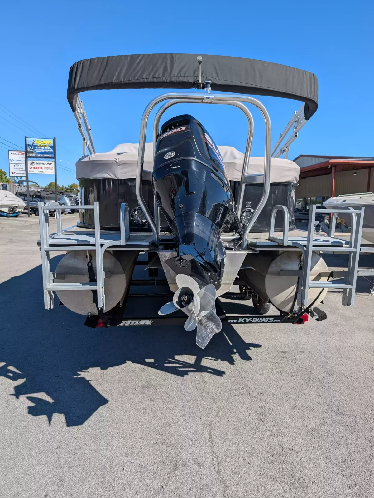 dummy-boat-img
