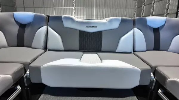 2027 Mastercraft XT24-45