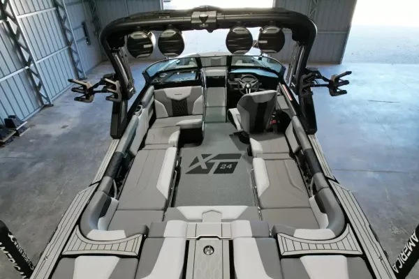 2027 Mastercraft XT24-60
