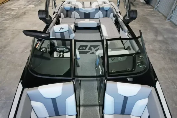 2027 Mastercraft XT24-23
