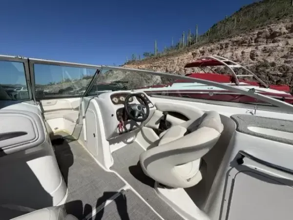 boat-detail-slider-thumb-10
