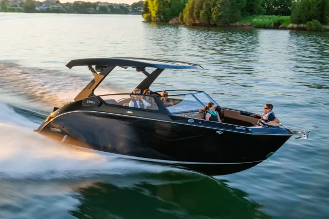 Boat Thumbnail 4