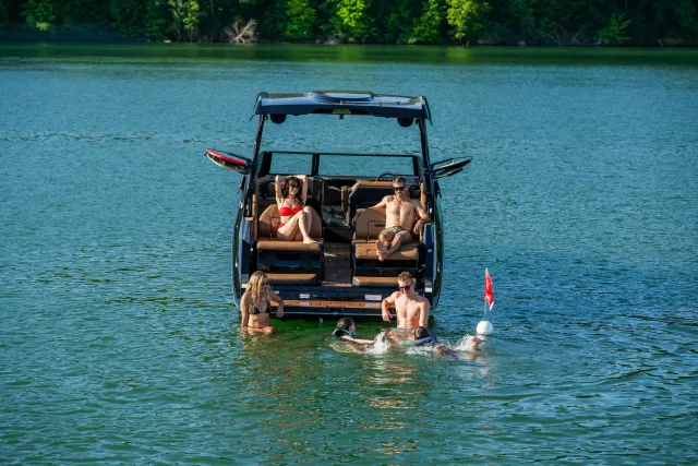 Boat Thumbnail 14