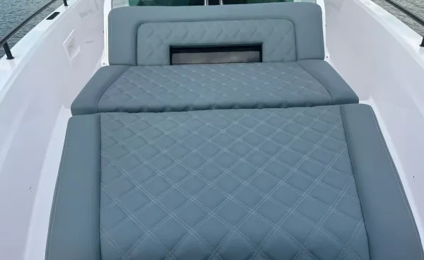 2022 Axopar BRABUS 37 XC CROSS CABIN detail image 24