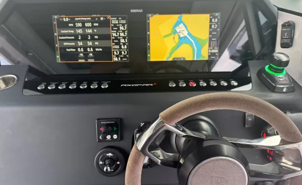 2022 Axopar BRABUS 37 XC CROSS CABIN detail image 37