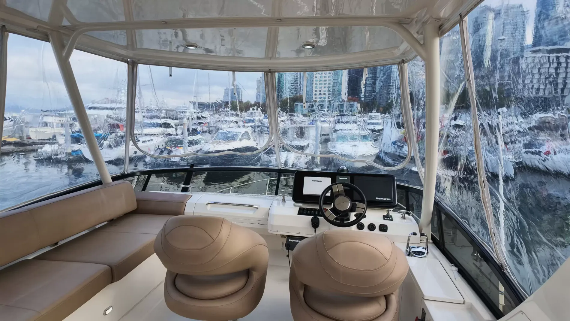Pre-Owned 2016 Carver C40 for Sale | Vancouver, BC | M&P Yacht Centre | 6ab445420685f147260b78bf
