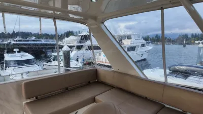 Pre-Owned 2016 Carver C40 for Sale | Vancouver, BC | M&P Yacht Centre | 6ab445420685f147260b78bf