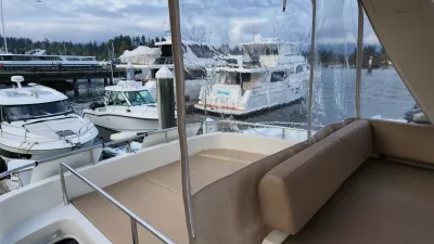 Pre-Owned 2016 Carver C40 for Sale | Vancouver, BC | M&P Yacht Centre | 6ab445420685f147260b78bf