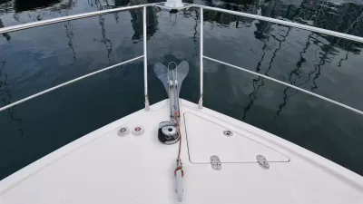 Pre-Owned 2016 Carver C40 for Sale | Vancouver, BC | M&P Yacht Centre | 6ab445420685f147260b78bf