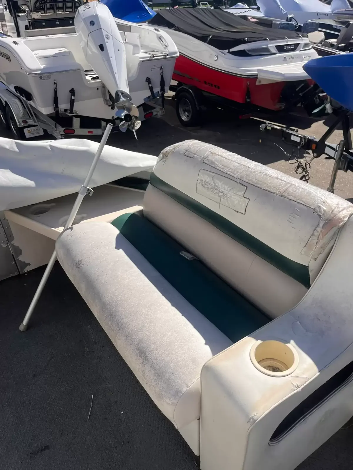 boat-carouselImage-image
