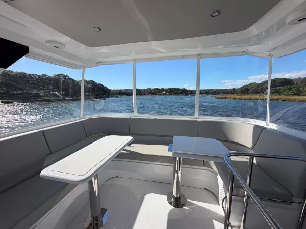 2027 Cruisers Yachts 50 FLY detail image 42